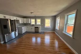 21B Washburn St, Worcester, MA 01610 - Photo 3