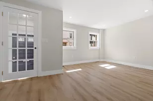 274 Havre, Boston, MA 02128 - Photo 3