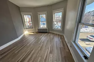 124 Kendall St, Framingham, MA 01702 - Photo 3