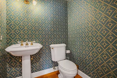 11 Wachusett Rd, Wellesley, MA 02481 - Photo 17