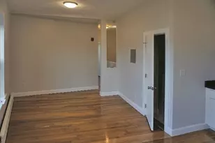 116 Willow St, Cambridge, MA 02141 - Photo 9