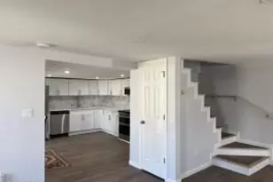 23 Murray St, North Adams, MA 01247 - Photo 11