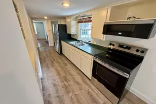 198 Main St, Sandwich, MA 02563 - Photo 13