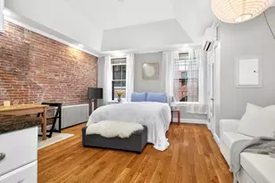 52 Temple, Boston, MA 02114 - Photo 3