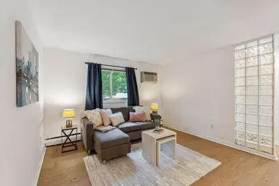 82 Lionel Ave #A, Waltham, MA 02451 - Photo 5