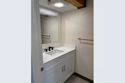 19 Commercial Street #303, New Bedford, MA 02740 - Photo 9