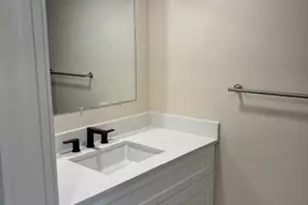 19 Commercial St, New Bedford, MA 02740 - Photo 9