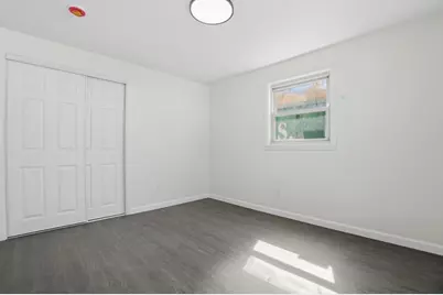 92 Summer St, Brockton, MA 02302 - Photo 23