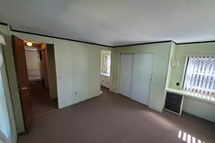 1830 Country St, Attleboro, MA 02703 - Photo 17