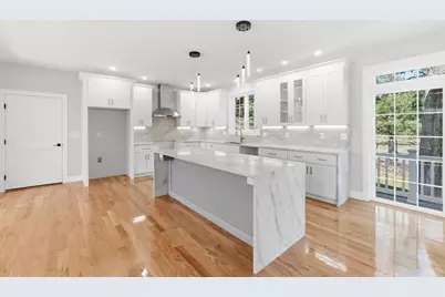 4 Barrows Rd, Worcester, MA 01609 - Photo 3