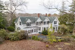 140 Pleasant St, Newton, MA 02459 - Photo 17