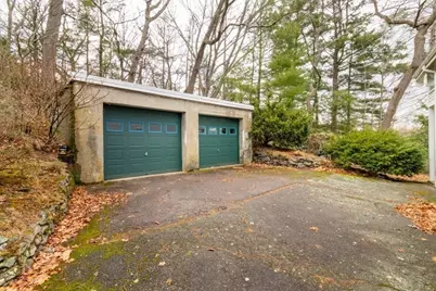 140 Pleasant St, Newton, MA 02459 - Photo 15