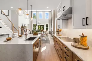 7 Fairway Ln, Lynnfield, MA 01940 - Photo 3