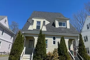 32 Newcomb Pl, Taunton, MA 02780 - Photo 1