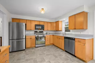 5 Duchess Dr, Sandwich, MA 02563 - Photo 5