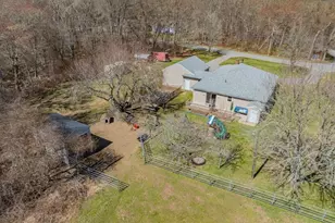 210 Charlotte White Rd, Westport, MA 02790 - Photo 35