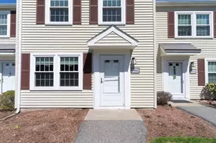 2902 Forest Park Dr, Auburn, MA 01501 - Photo 3