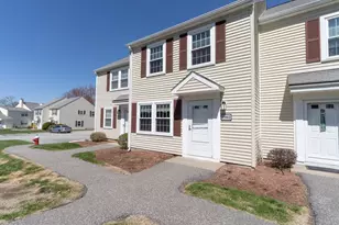 2902 Forest Park Dr, Auburn, MA 01501 - Photo 5