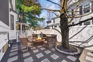377 Walnut St, Newton, MA 02460 - Photo 5