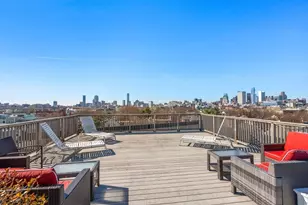 120 W Seventh St, Boston, MA 02127 - Photo 19