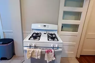 805 Washington St, Brookline, MA 02446 - Photo 15