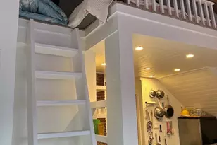 8 Franklin St, Marblehead, MA 01945 - Photo 9