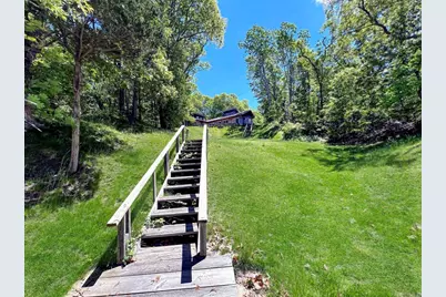 309 Barnes, Oak Bluffs, MA 02557 - Photo 29