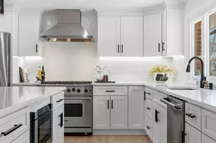 171 Shaw Rd, Brookline, MA 02467 - Photo 3