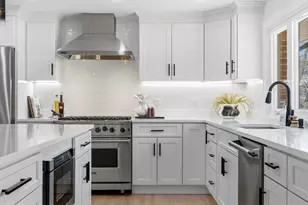171 Shaw Rd, Brookline, MA 02467 - Photo 3