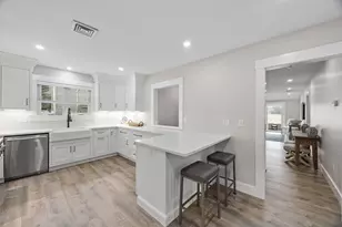 24 Cove St, Wareham, MA 02558 - Photo 7