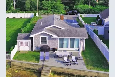 24 Cove St, Wareham, MA 02558 - Photo 27