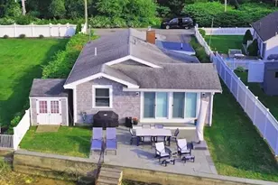 24 Cove St, Wareham, MA 02558 - Photo 27