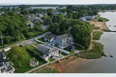 24 Cove St, Wareham, MA 02558 - Photo 25