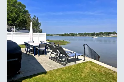 24 Cove St, Wareham, MA 02558 - Photo 33