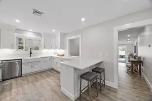 24 Cove St, Wareham, MA 02558 - Photo 7