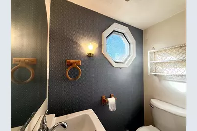 58 Lake St #58, Waltham, MA 02451 - Photo 3