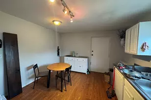 110 Pearl St, Somerville, MA 02145 - Photo 17