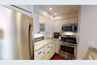 27 Bowdoin St #1B, Boston, MA 02114 - Photo 7