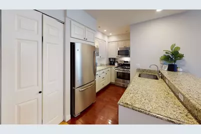 27 Bowdoin St #1B, Boston, MA 02114 - Photo 15