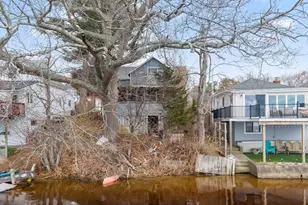 15 Ocean Ave, Halifax, MA 02338 - Photo 7