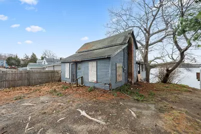 15 Ocean Ave, Halifax, MA 02338 - Photo 3