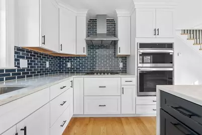 35 Liberty Ave, Revere, MA 02151 - Photo 3