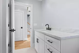 35 Liberty Ave, Revere, MA 02151 - Photo 13