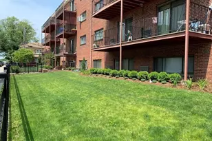 26 Waverly St, Boston, MA 02135 - Photo 17