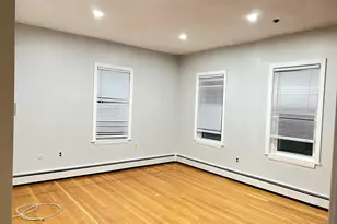 318 Granite St, Quincy, MA 02169 - Photo 5