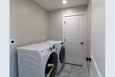 252 Pine St, Rehoboth, MA 02769 - Photo 23