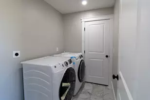 252 Pine St, Rehoboth, MA 02769 - Photo 23