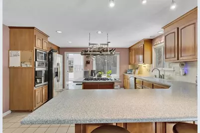 1 Lighthouse Ln, Sandwich, MA 02644 - Photo 9