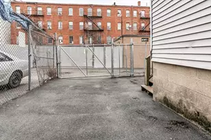 193 Appleton, Lowell, MA 01852 - Photo 27