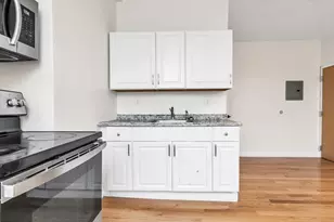 193 Appleton, Lowell, MA 01852 - Photo 15